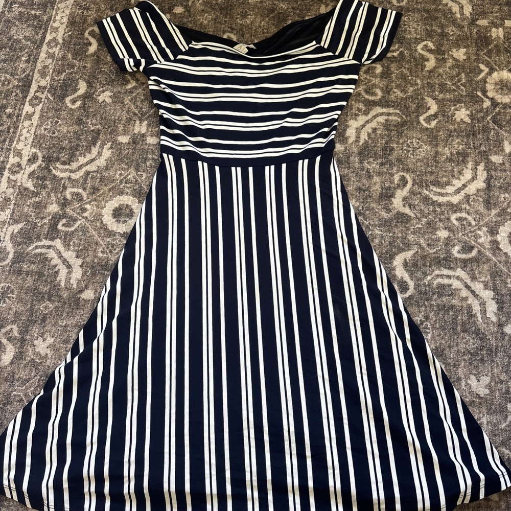 Loft Size Small Off The Shoulder Navy Striped Wrap Back Flare Dress Party
